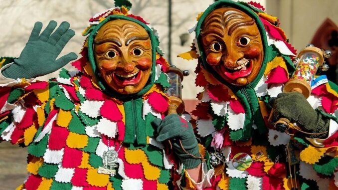 fantasias-da-unidos-de-jucutuquara-ja-estao-a-venda-para-o-carnaval-de-vitoria fantasias-da-unidos-de-jucutuquara-ja-estao-a-venda-para-o-carnaval-de-vitoria-