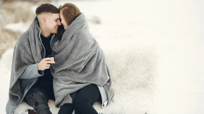casal no frio