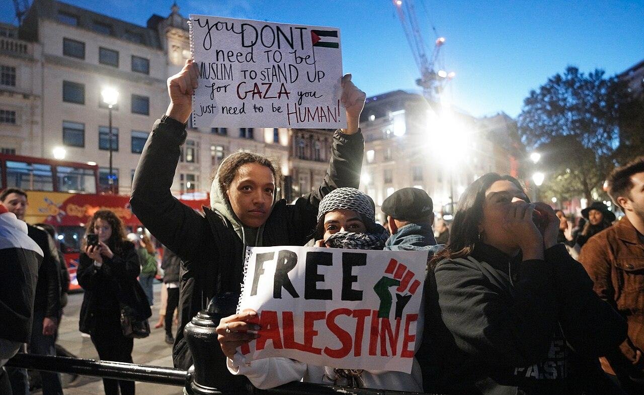 Exército israelense inicia bloqueio total na Cisjordânia ocupada