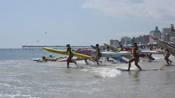 Guarda-vidas de Vila Velha conquistam 20 medalhas em campeonato nacional de salvamento aquático