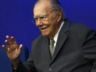 José Sarney alta hospitalar após nove dias de internação