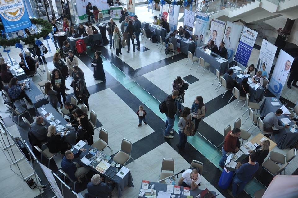 Mutirões de emprego em Vitória e Viana somam milhares de oportunidades nos dias 4 e 5 de novembro