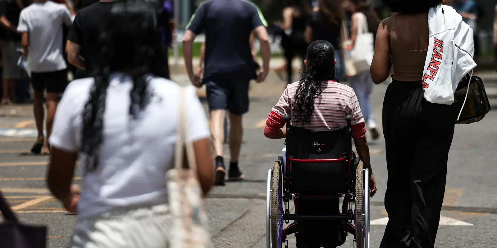 Prazo Enem 2026 para escolher idioma da prova termina neste domingo (18)
