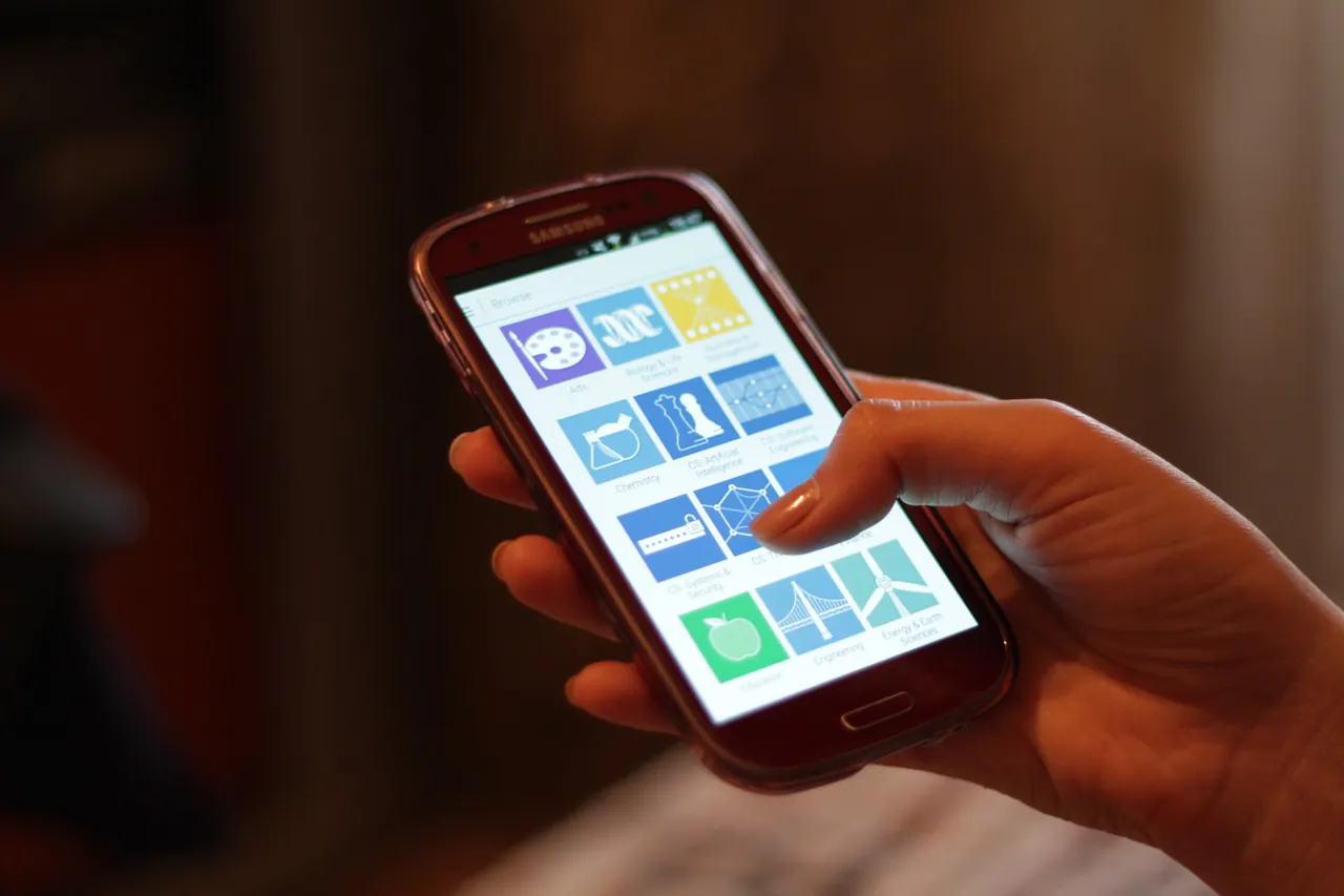 Falha no Android pode derrubar ligações e travar celulares só com uma mensagem