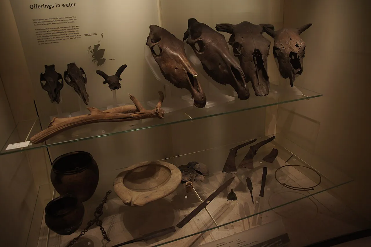 Reconstrução facial romana mostra rosto de homem decapitado há quase 2.000 anos na Escócia